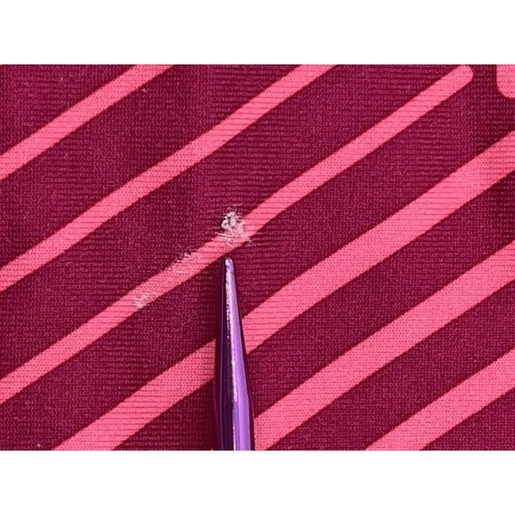 under armour Cold Gear Fitted Coupe Size Small Compression Fitted S Pink Striped - Picture 6 of 7